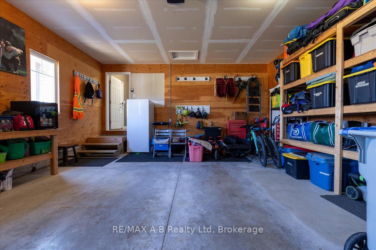 Photo 38 of 270 Sunset Drive, West Perth, Mitchell — HOMEH