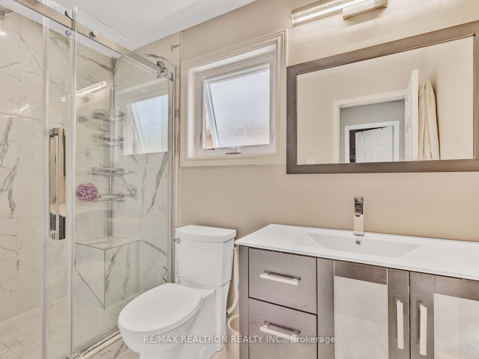 Photo 18 of 86 Marathon Avenue, Vaughan, Patterson — HOMEH