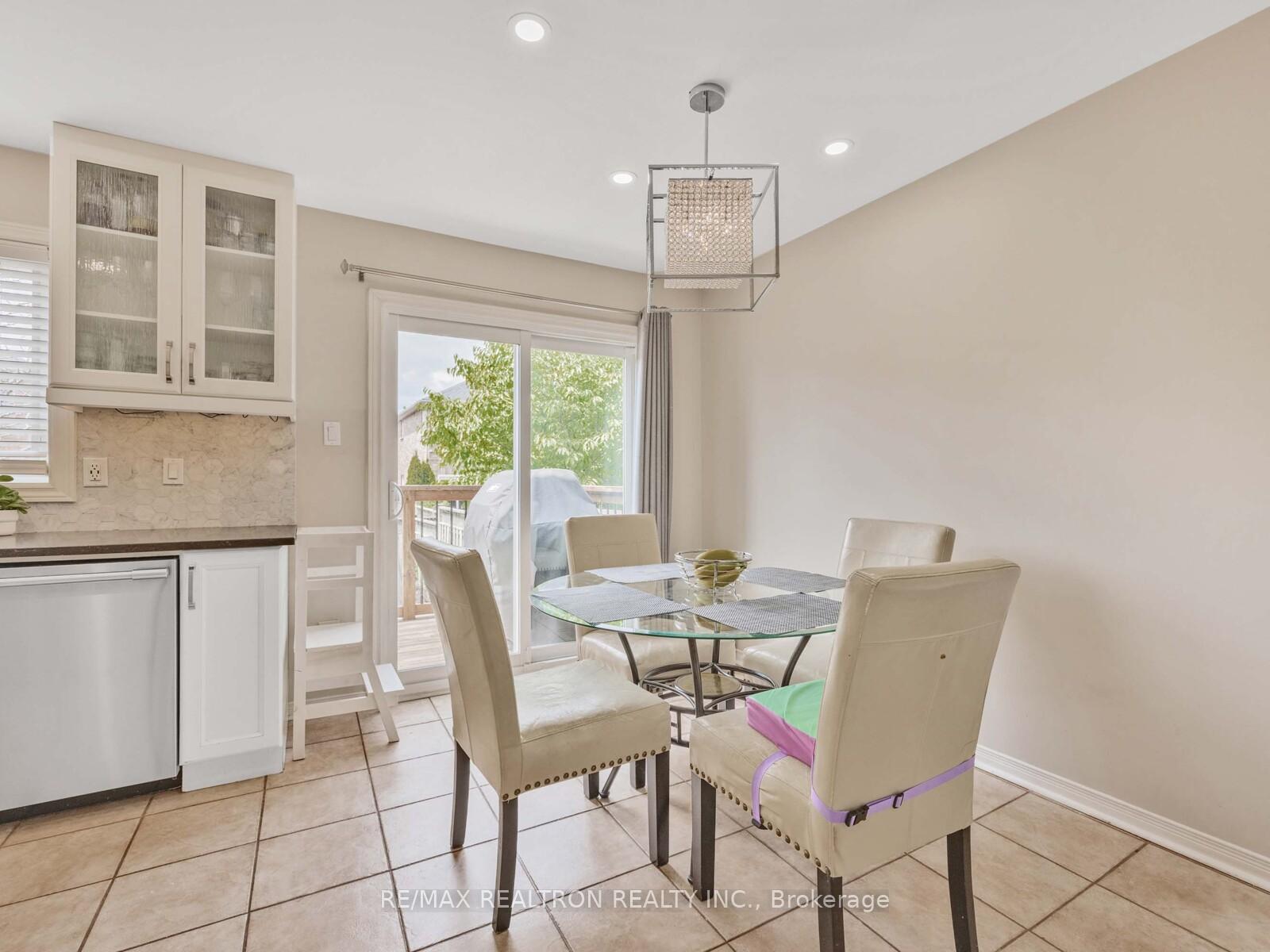 Photo 28 of 86 Marathon Avenue, Vaughan, Patterson — HOMEH