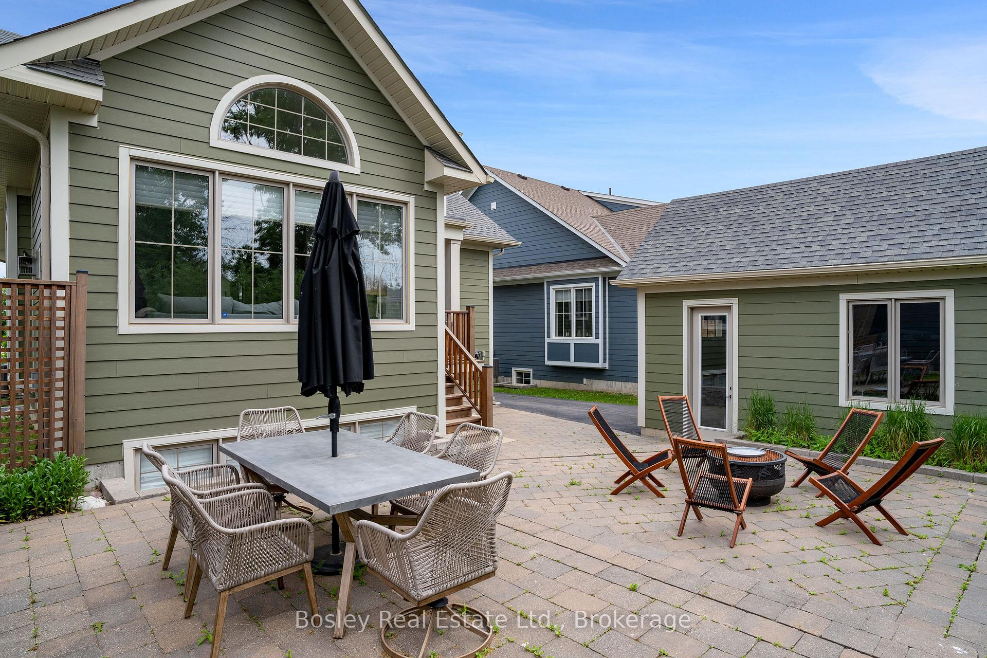 Photo 7 of 146 Snow Apple Crescent, Blue Mountains — HOMEH