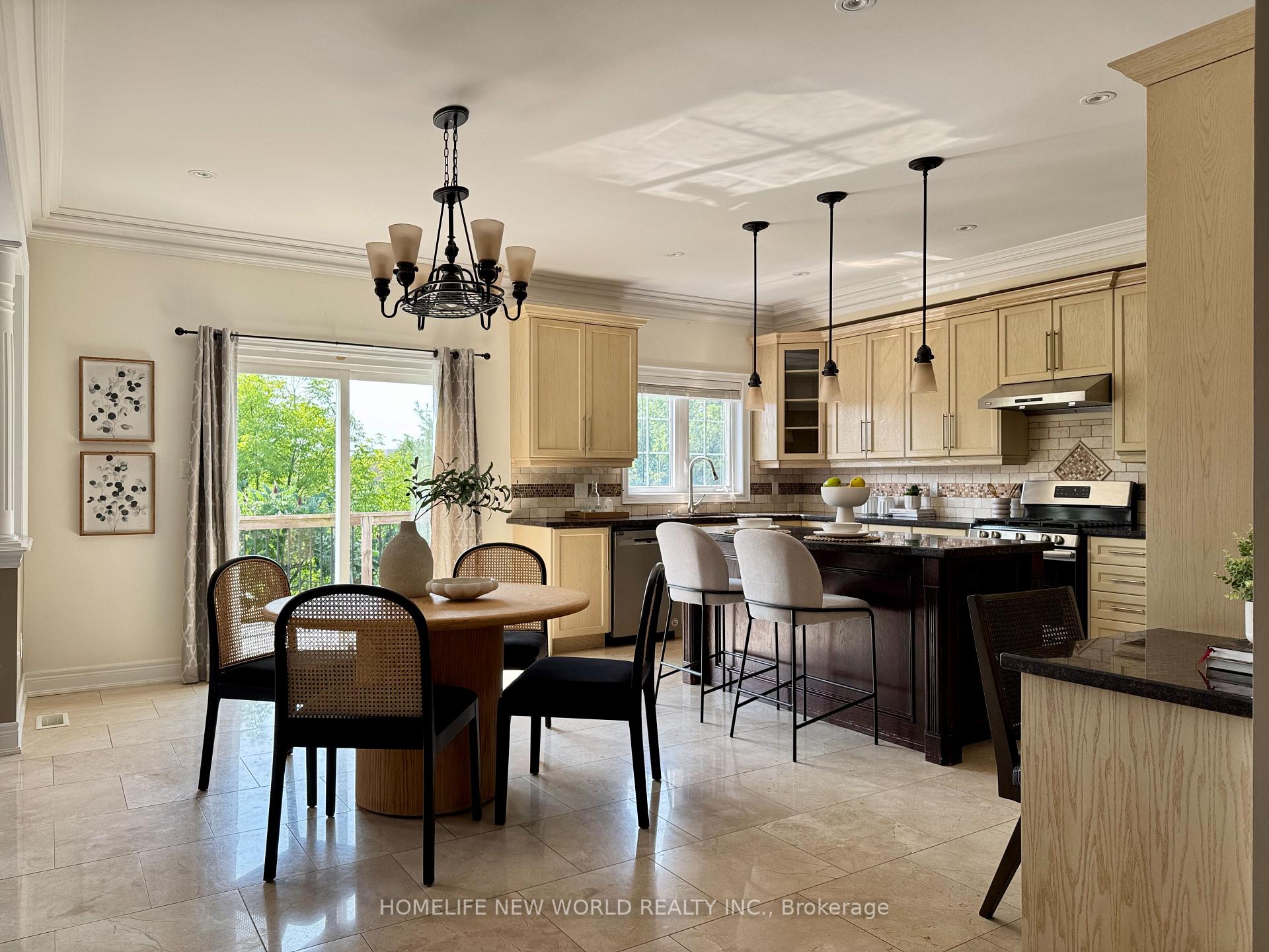 Photo 26 of 117 Lady Karen Crescent, Vaughan, Patterson — HOMEH