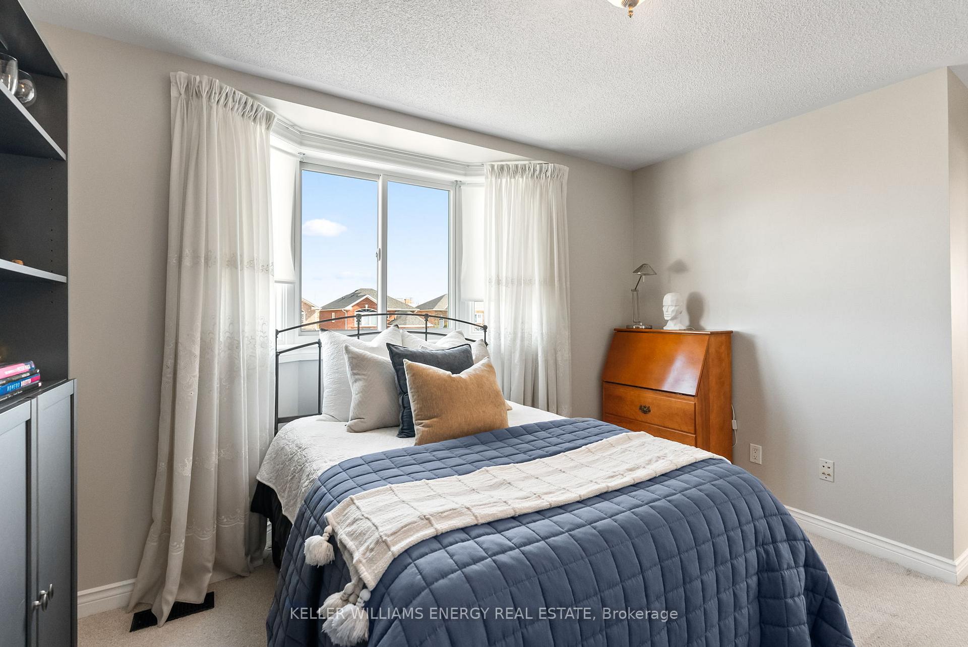 Photo 24 of 40 Tormina Boulevard, Whitby, Taunton North — HOMEH