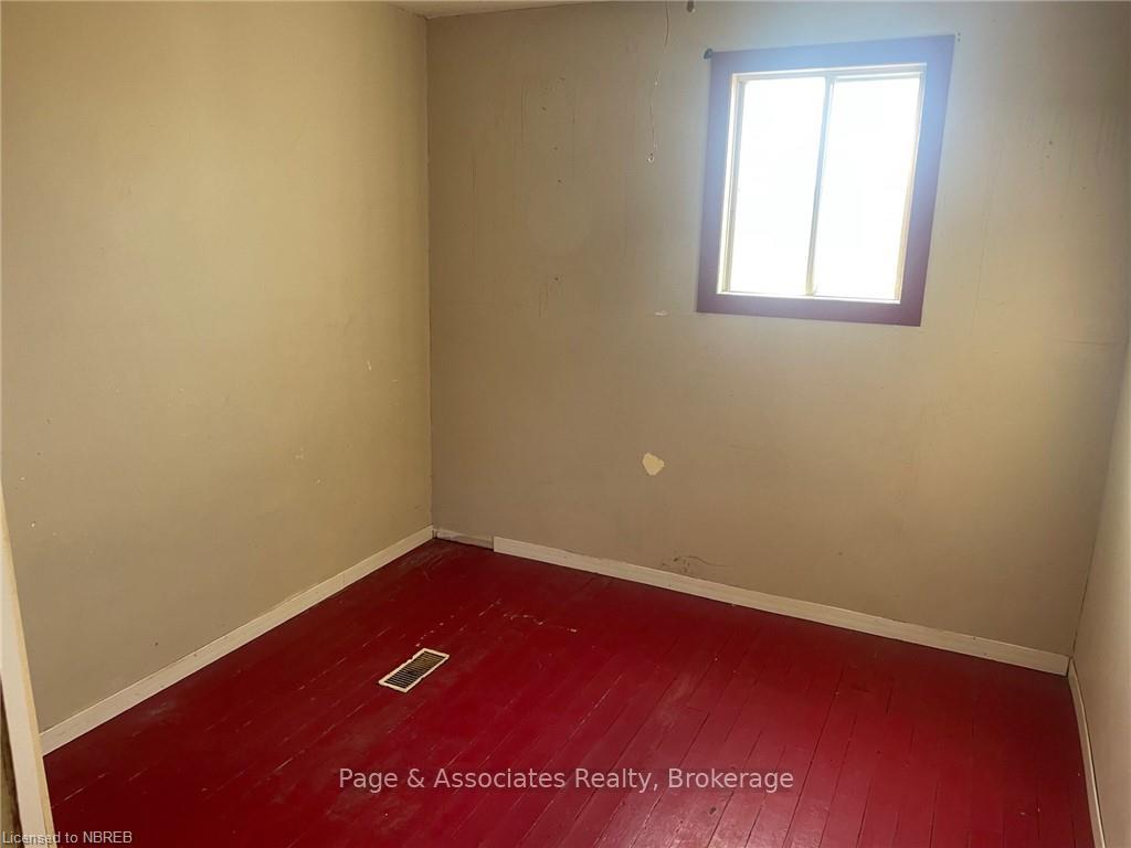 Photo 5 of 217 Quesnel Road, West Nipissing, Sturgeon Falls — HOMEH