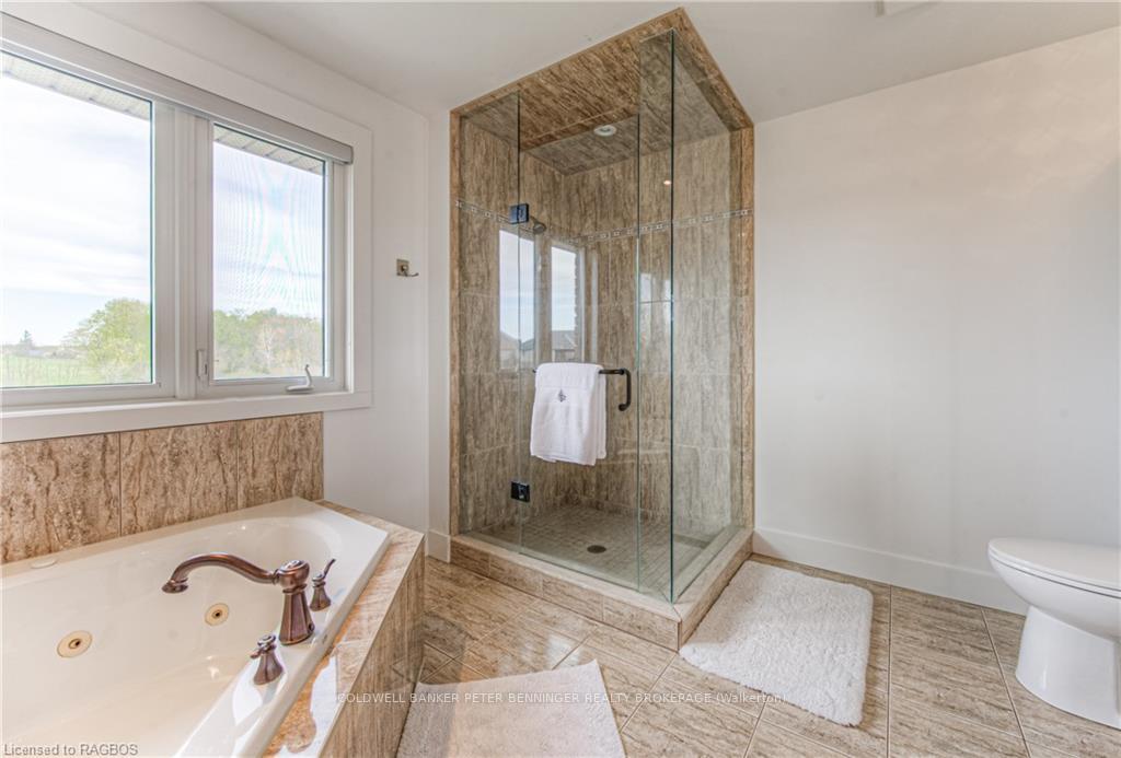 Photo 19 of 430 Rideau River Street, Waterloo, Conservation Meadows — HOMEH