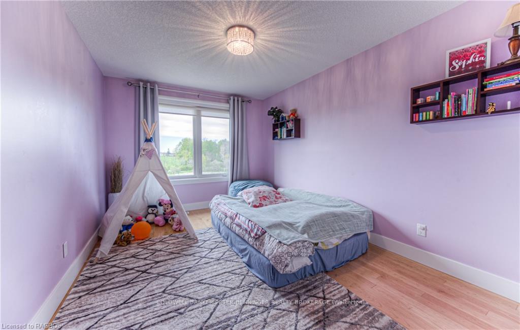 Photo 23 of 430 Rideau River Street, Waterloo, Conservation Meadows — HOMEH