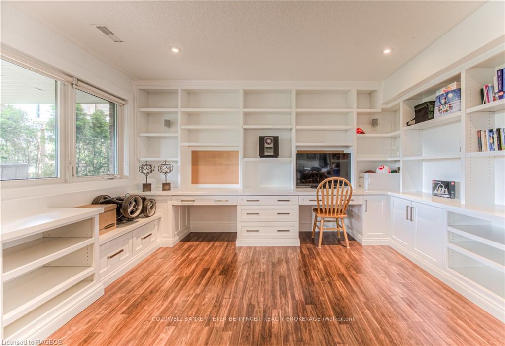 Photo 31 of 430 Rideau River Street, Waterloo, Conservation Meadows — HOMEH