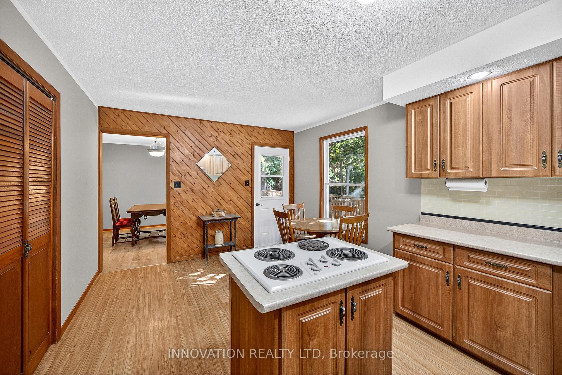 Photo 18 of 545 Richmond Road, Beckwith, Beckwith Twp — HOMEH