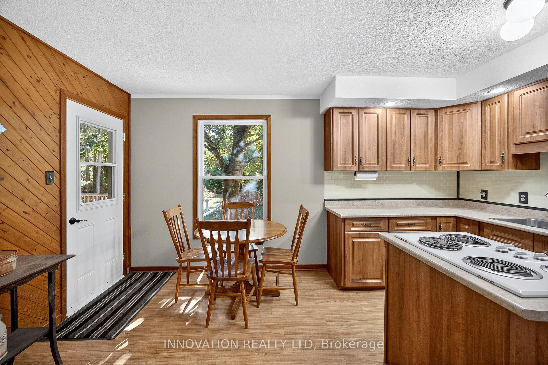 Photo 21 of 545 Richmond Road, Beckwith, Beckwith Twp — HOMEH