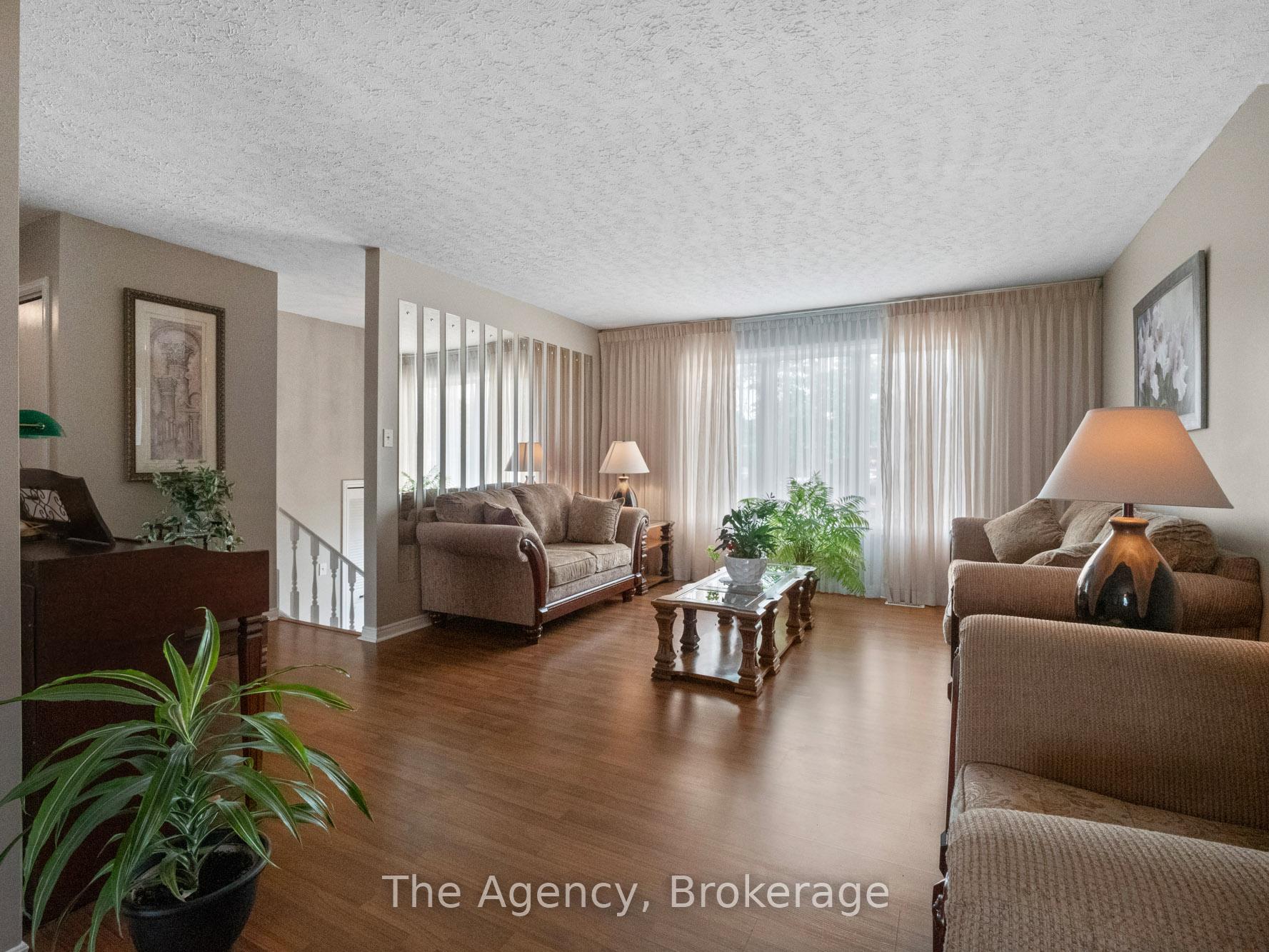 Photo 8 of 36 Robert Street, Welland, Lincoln/Crowland — HOMEH