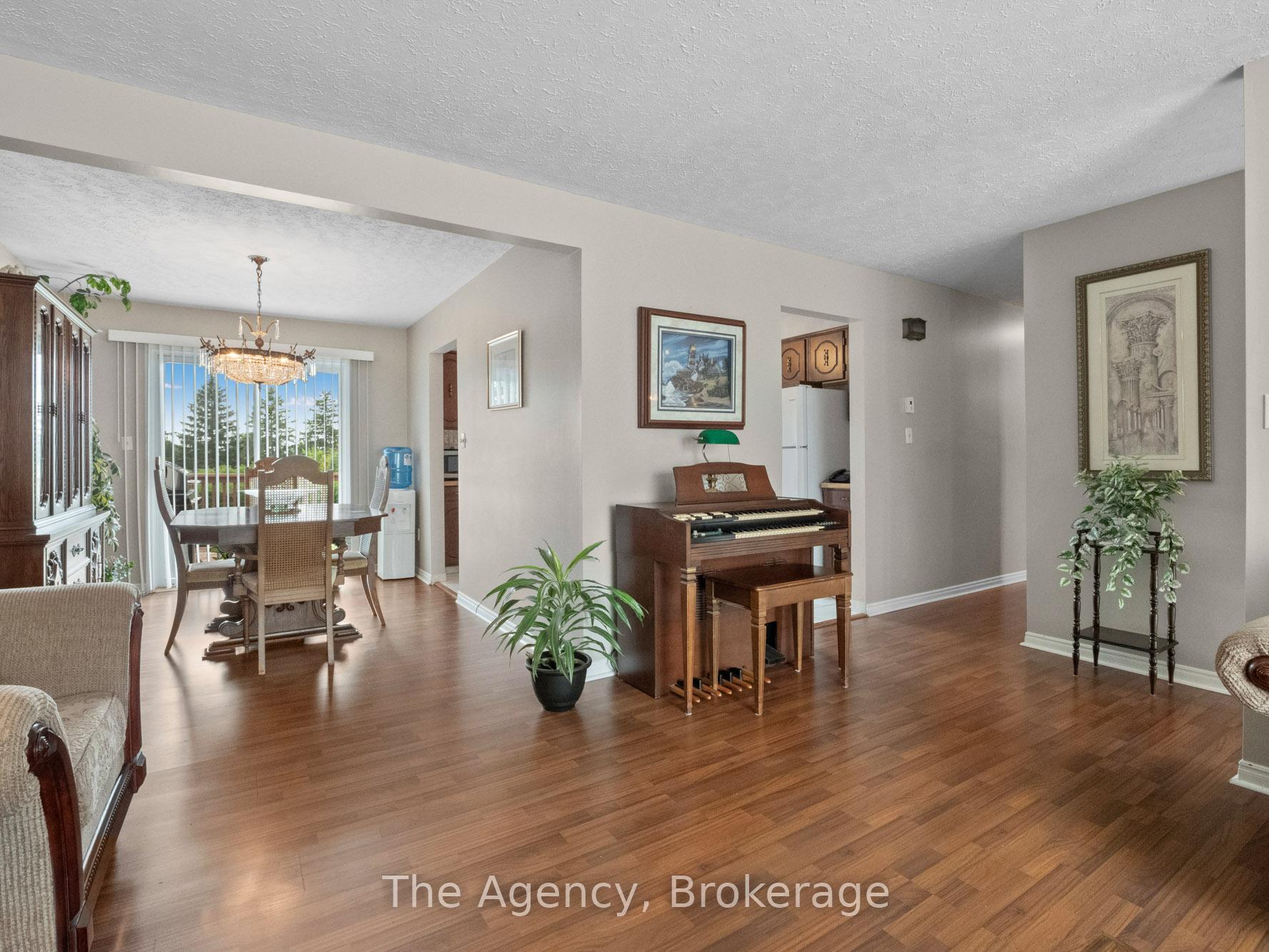 Photo 9 of 36 Robert Street, Welland, Lincoln/Crowland — HOMEH