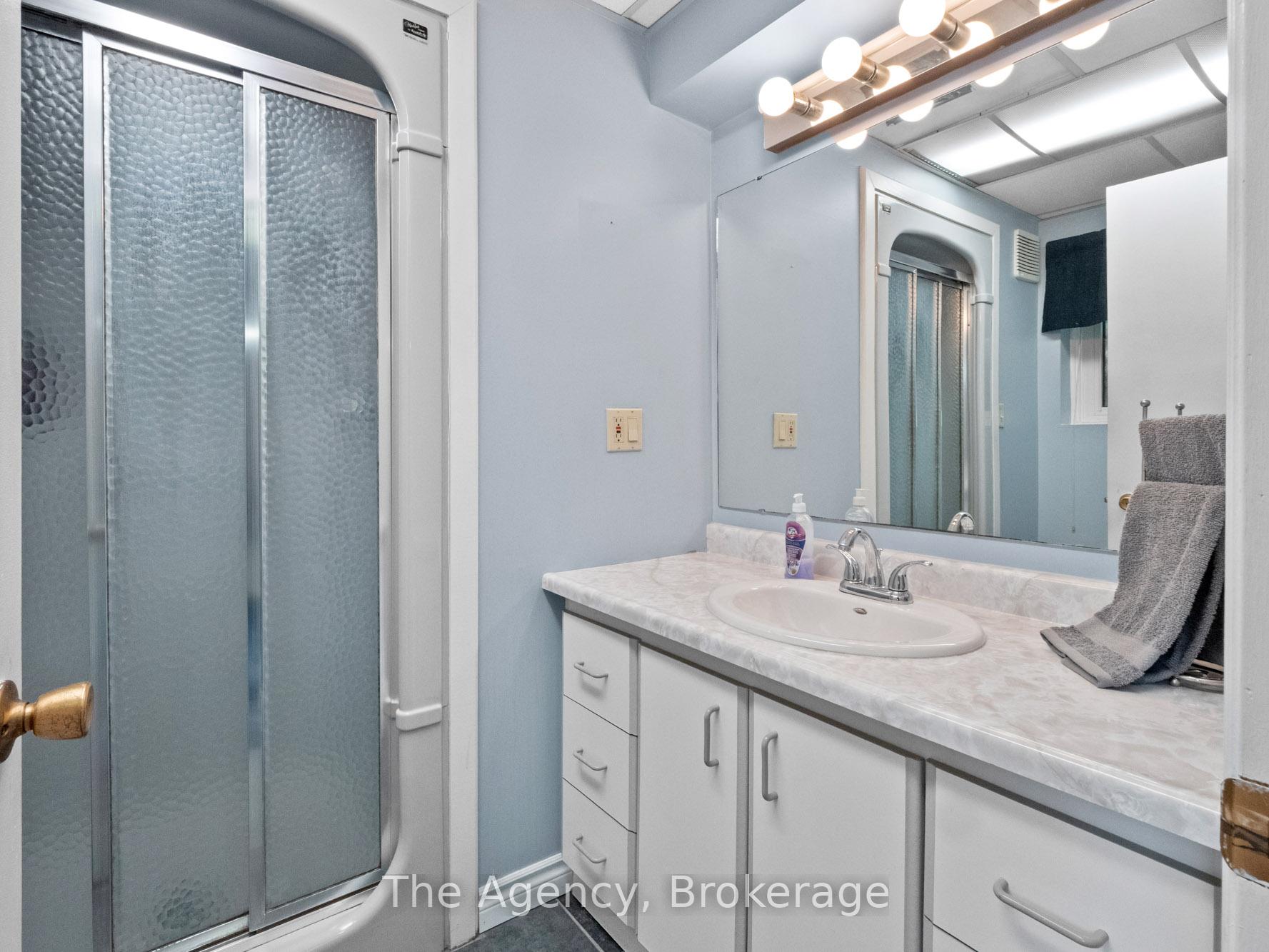 Photo 16 of 36 Robert Street, Welland, Lincoln/Crowland — HOMEH
