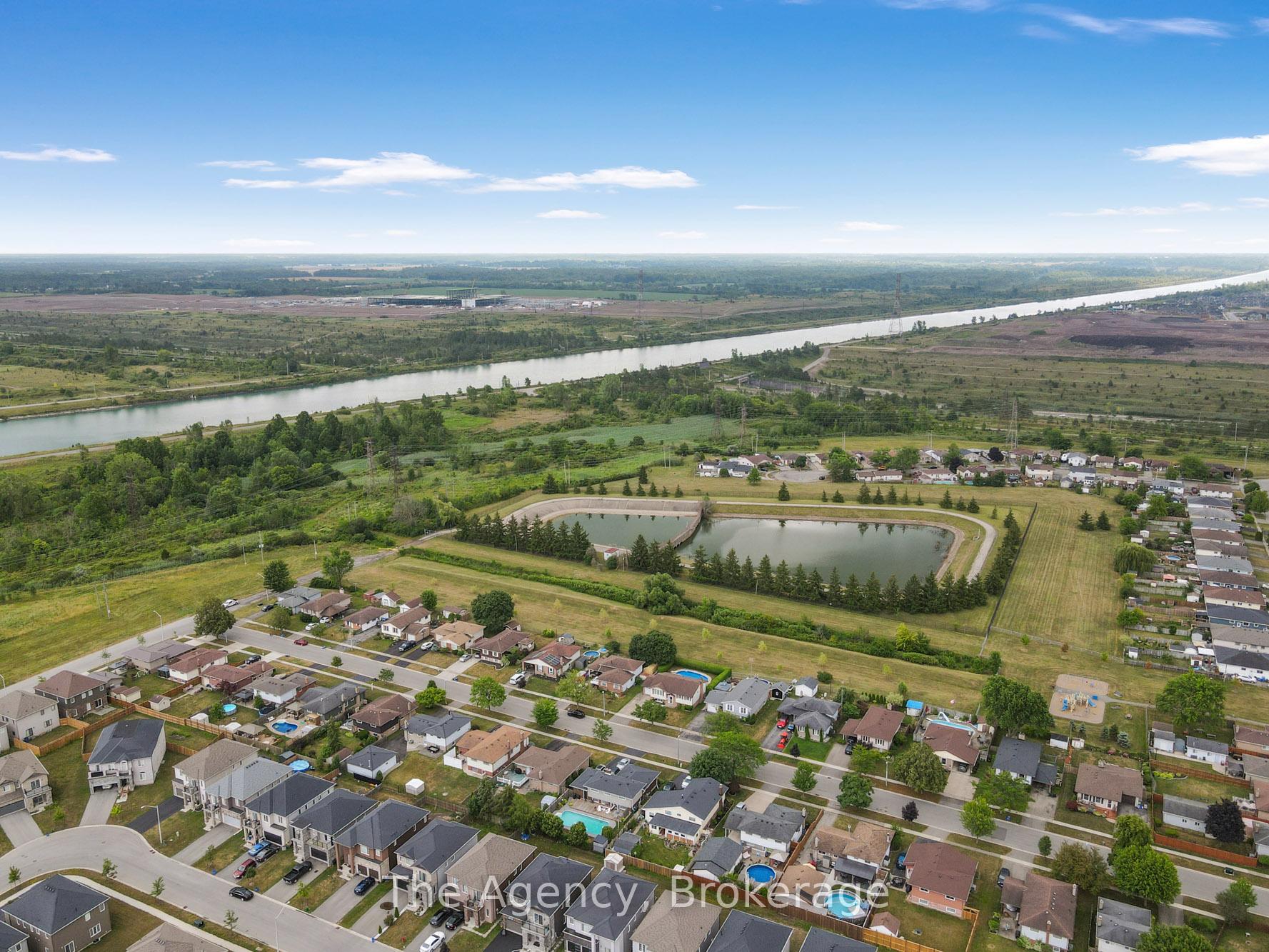 Photo 35 of 36 Robert Street, Welland, Lincoln/Crowland — HOMEH