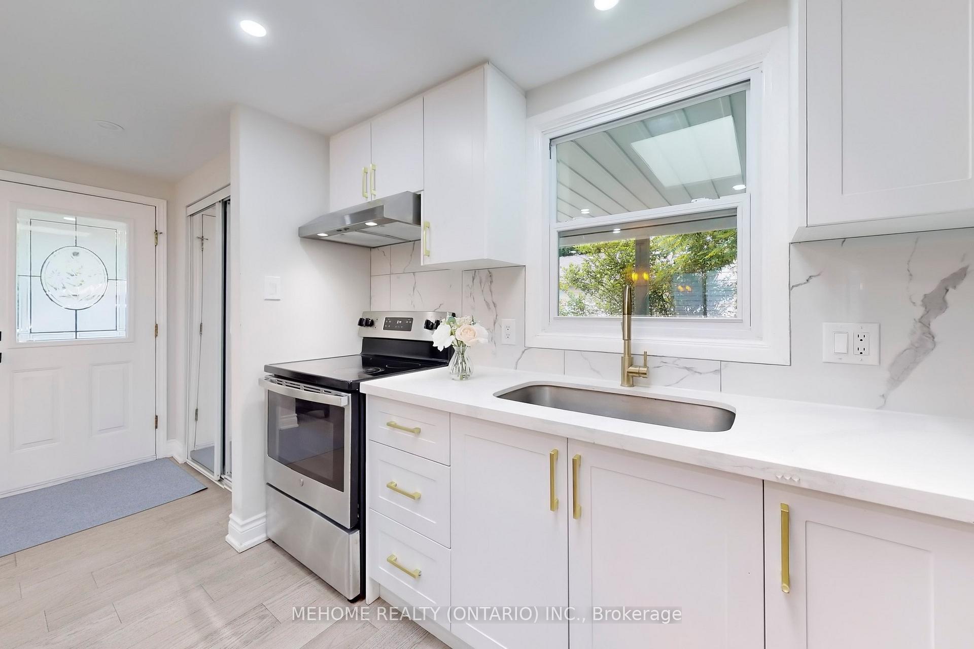 Photo 13 of 68 Amos Avenue, Waterloo, Beechwood — HOMEH