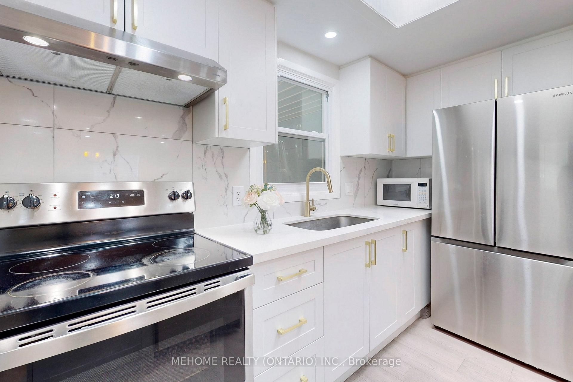 Photo 14 of 68 Amos Avenue, Waterloo, Beechwood — HOMEH