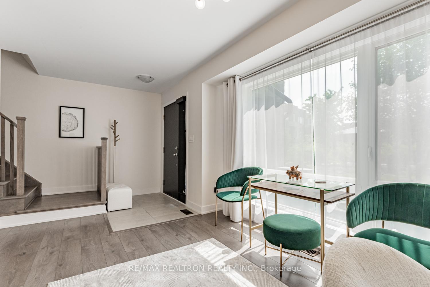 Photo 5 of 38 Carpaccio Avenue, Vaughan, Vellore Village — HOMEH
