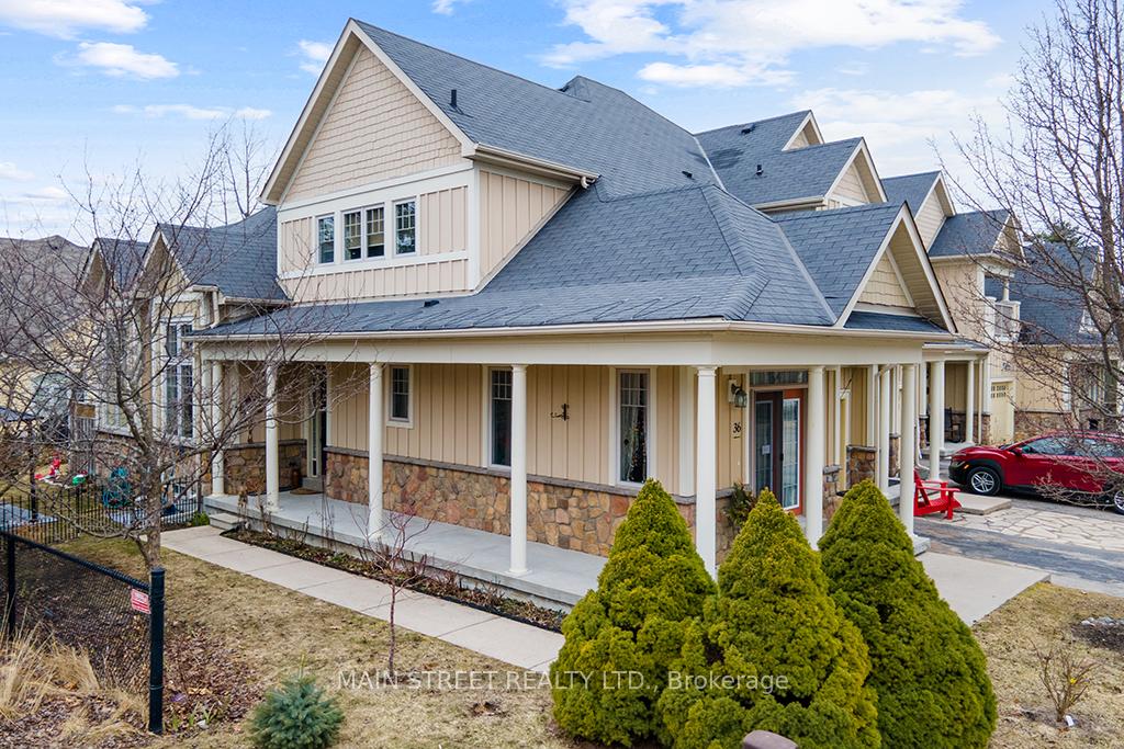 Front of 36 Savannah Crescent