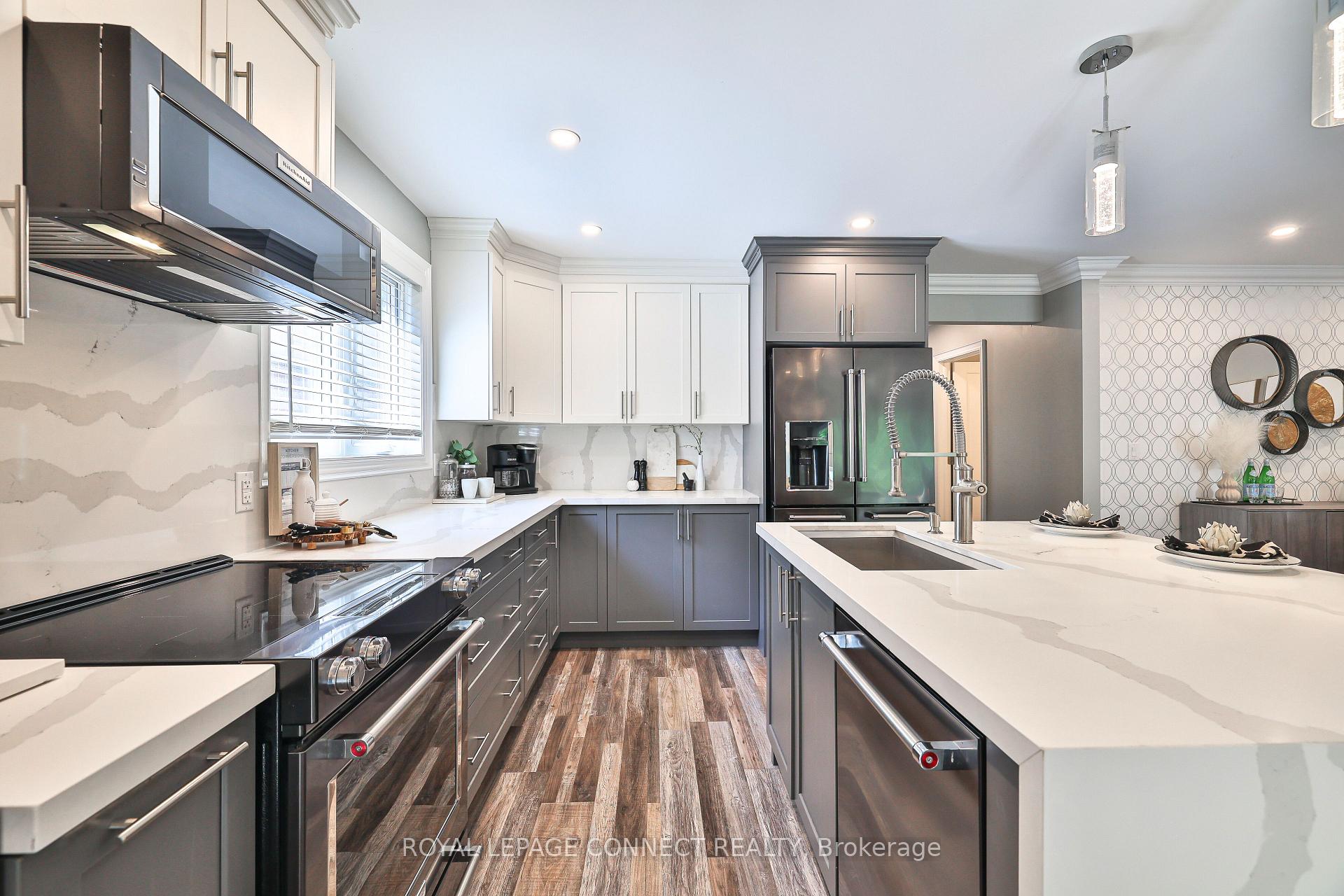 Photo 3 of 81 Renfield Crescent, Whitby, Lynde Creek — HOMEH