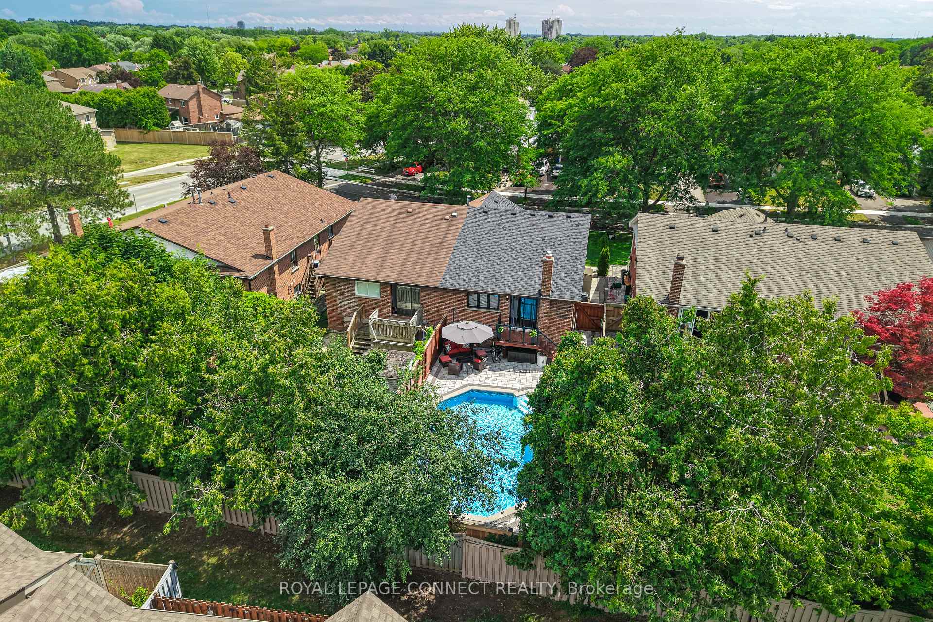 Photo 24 of 81 Renfield Crescent, Whitby, Lynde Creek — HOMEH