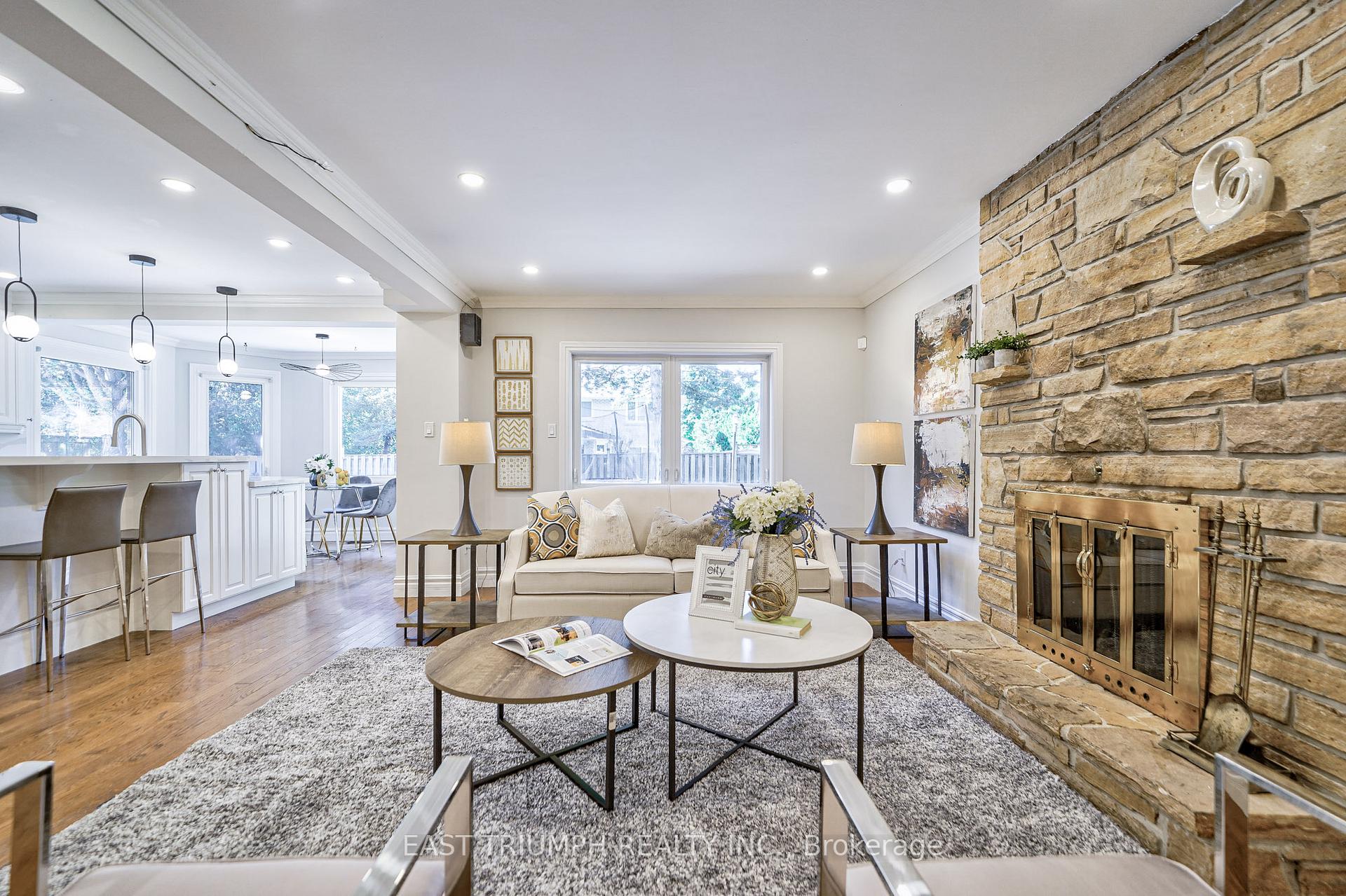 Photo 13 of 22 Ritter Crescent, Markham, Unionville — HOMEH