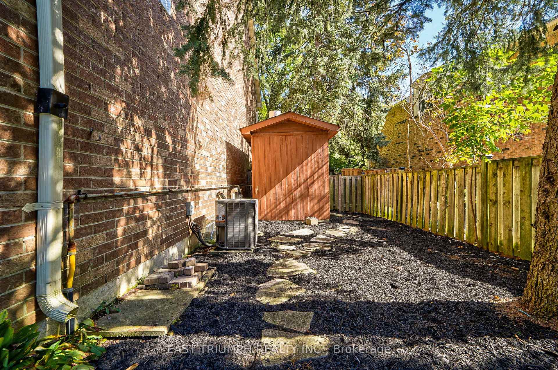 Photo 40 of 22 Ritter Crescent, Markham, Unionville — HOMEH