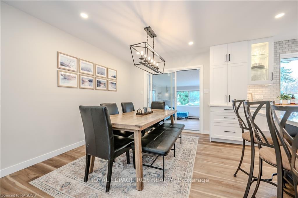 Photo 11 of 556 Sprucehill Avenue, Waterloo — HOMEH