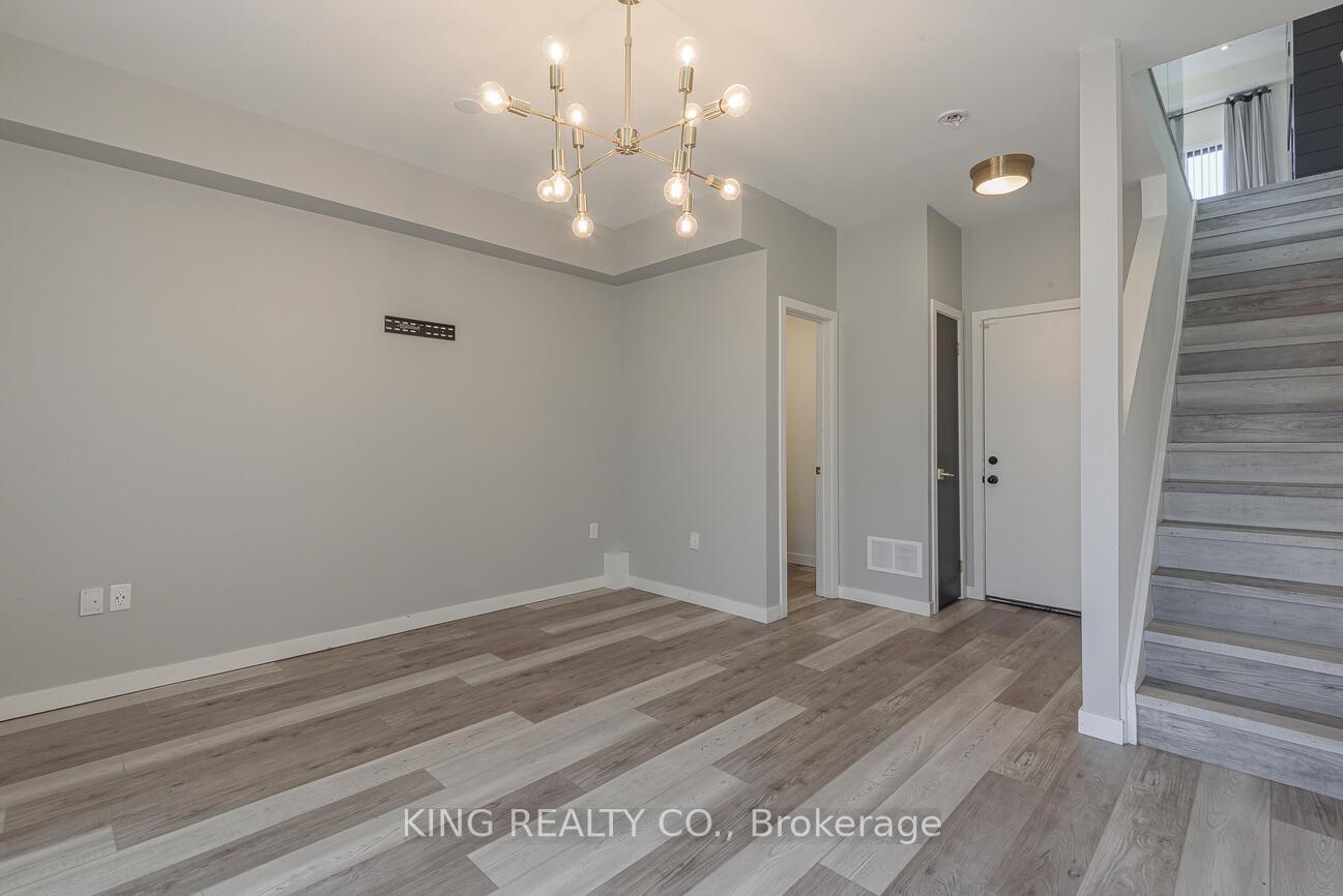 Photo 6 of Unit 104, 369 Essa Road, Barrie, Holly — HOMEH