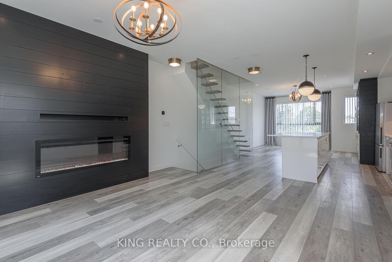 Photo 12 of Unit 104, 369 Essa Road, Barrie, Holly — HOMEH