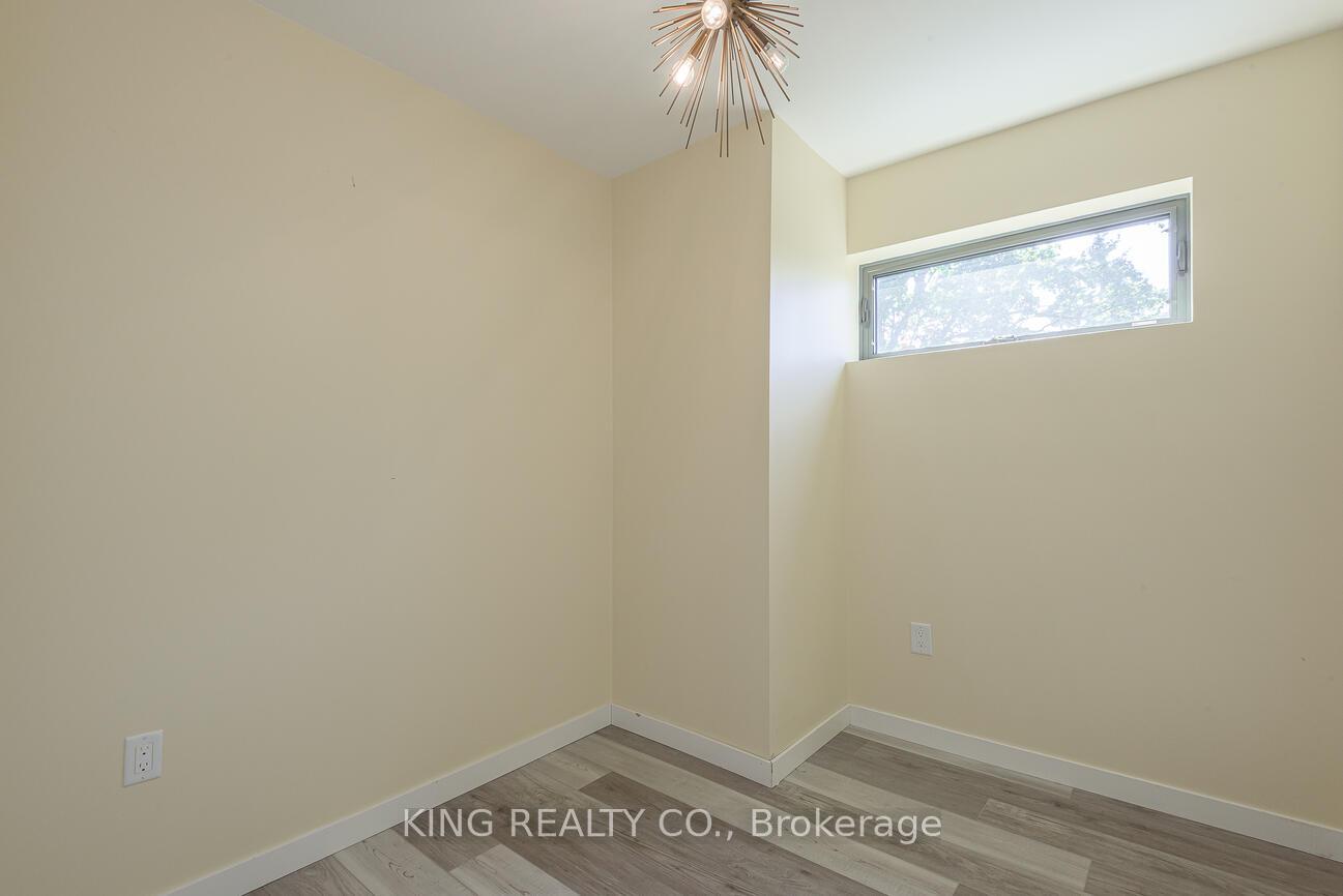 Photo 35 of Unit 104, 369 Essa Road, Barrie, Holly — HOMEH