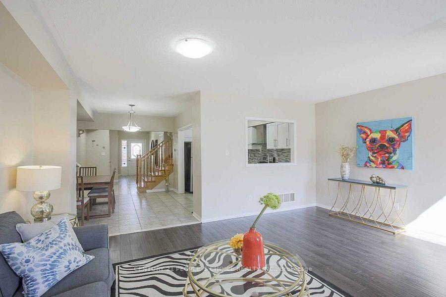 Photo 6 of 118 Julliard Drive, Vaughan, Vellore Village — HOMEH