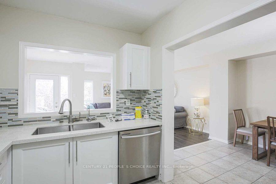 Photo 9 of 118 Julliard Drive, Vaughan, Vellore Village — HOMEH