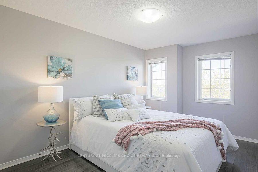 Photo 12 of 118 Julliard Drive, Vaughan, Vellore Village — HOMEH