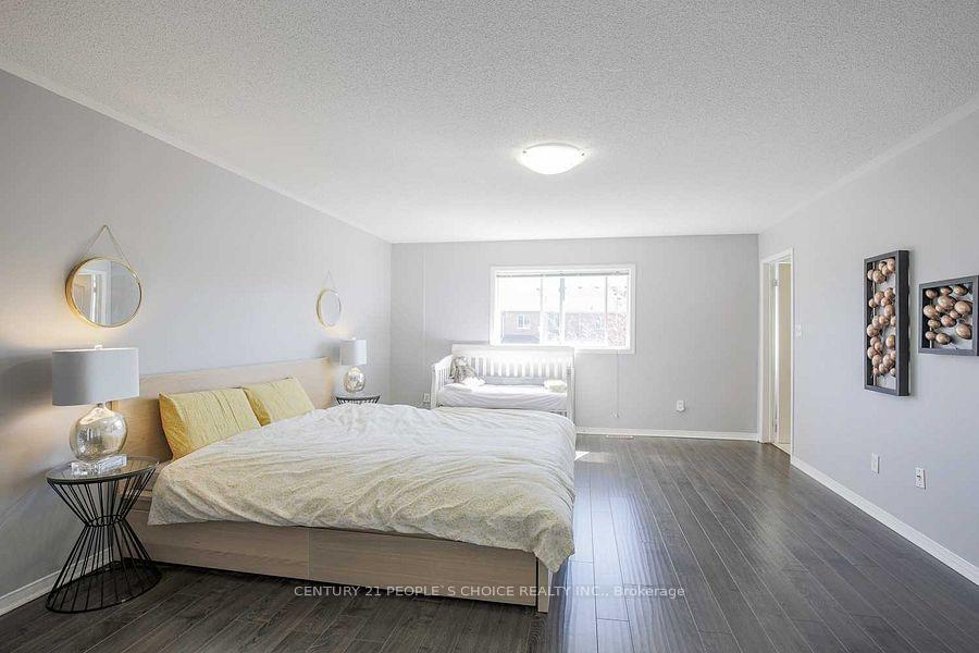 Photo 18 of 118 Julliard Drive, Vaughan, Vellore Village — HOMEH