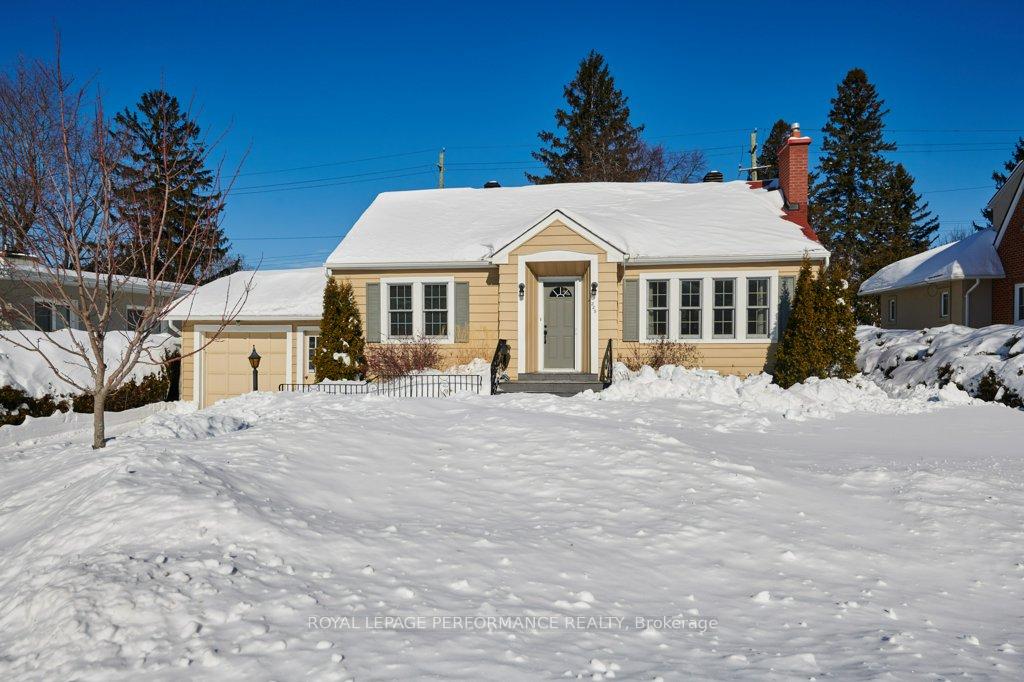 Photo 1 of 225 Crestview Road, Ottawa, Faircrest Heights — HOMEH