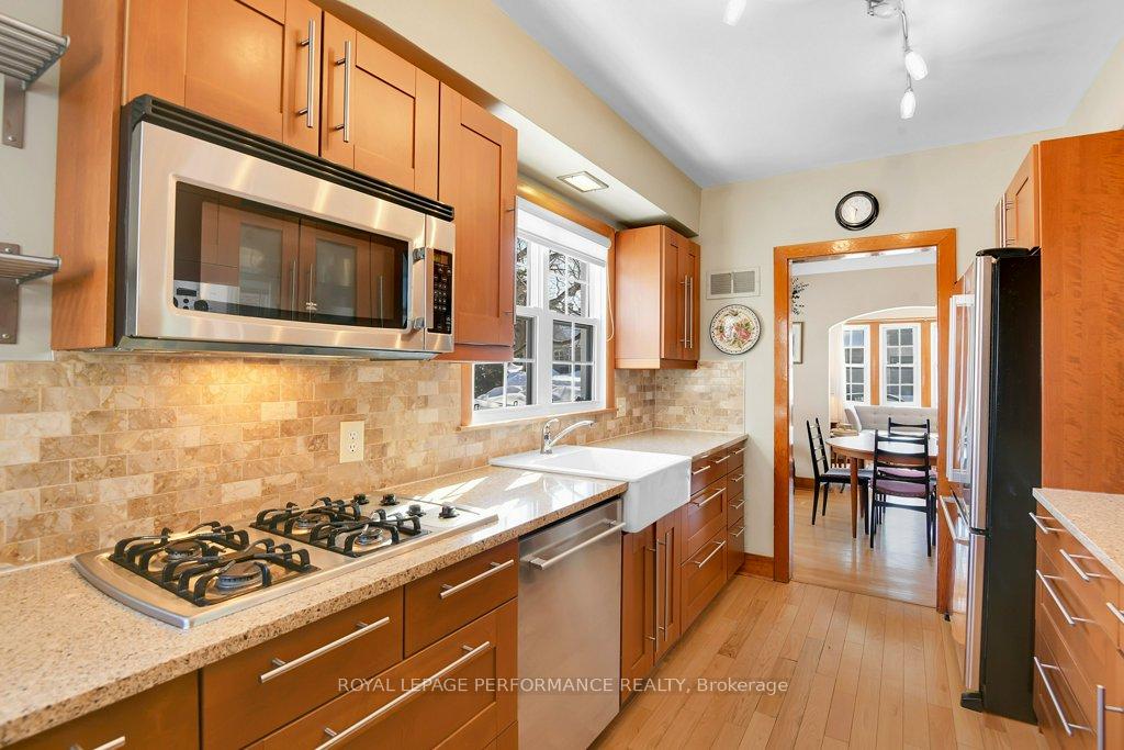 Photo 11 of 225 Crestview Road, Ottawa, Faircrest Heights — HOMEH