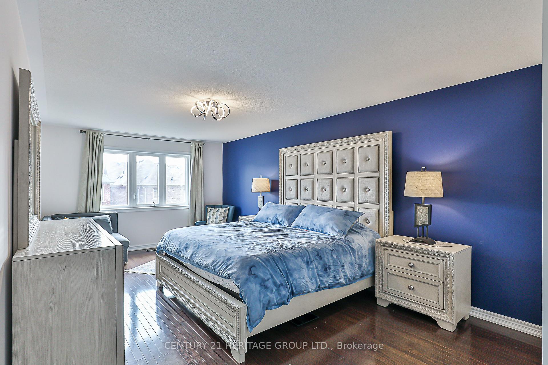 Photo 18 of 55 Lady Loretta Lane, Vaughan, Patterson — HOMEH