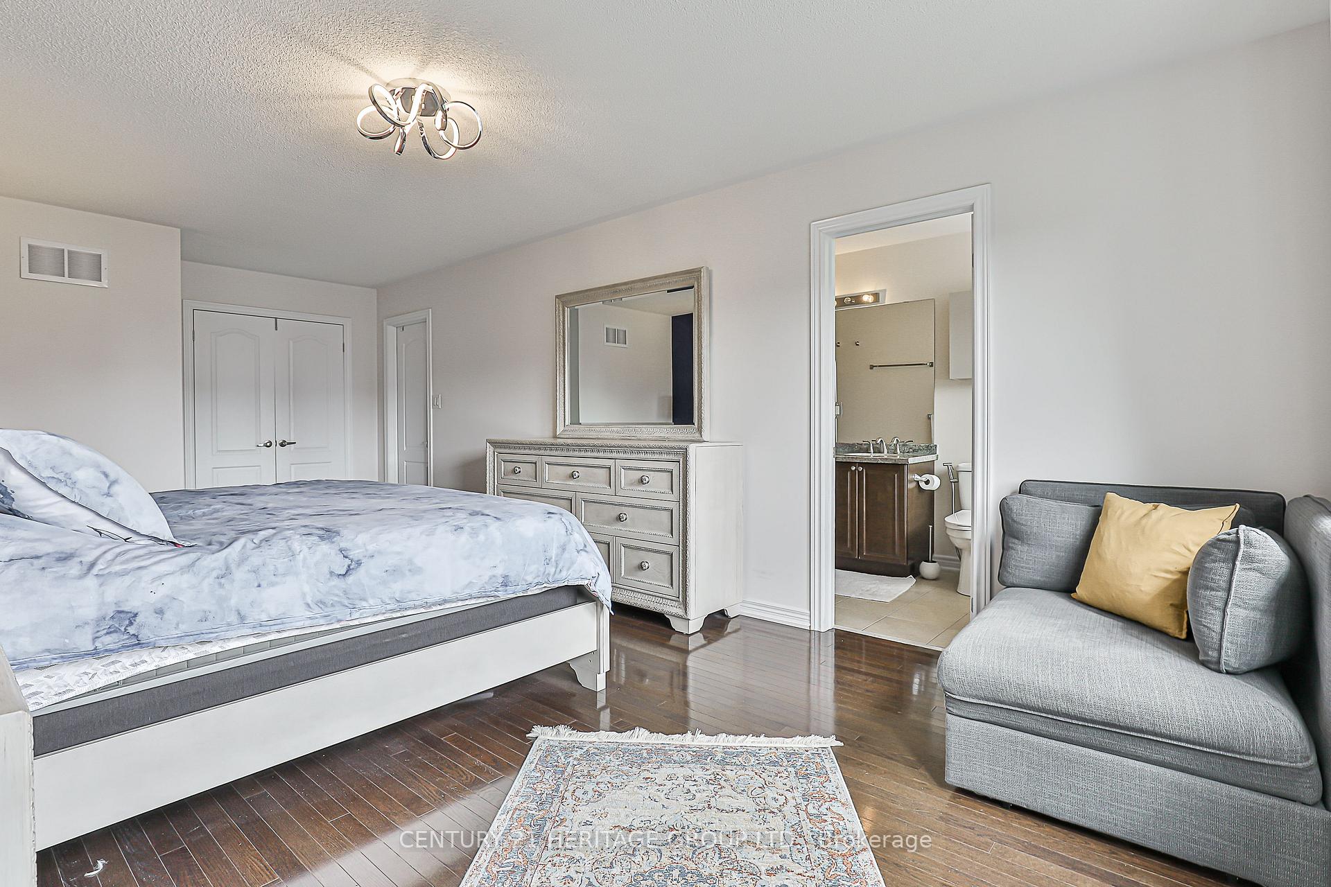 Photo 20 of 55 Lady Loretta Lane, Vaughan, Patterson — HOMEH