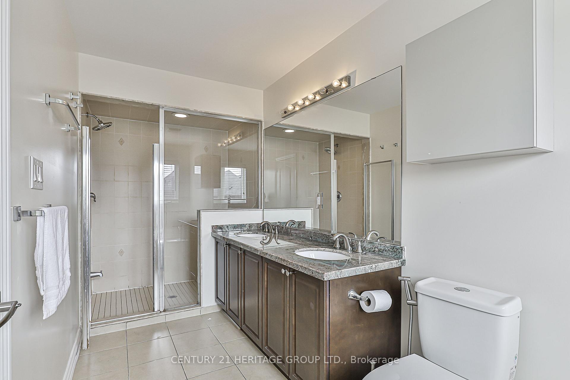 Photo 21 of 55 Lady Loretta Lane, Vaughan, Patterson — HOMEH