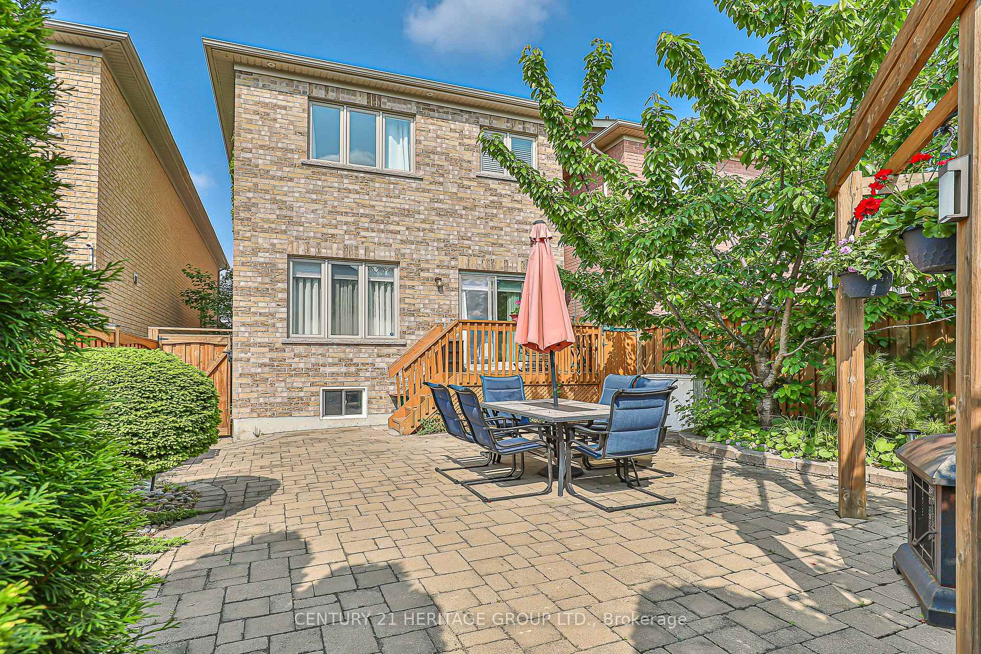 Photo 43 of 55 Lady Loretta Lane, Vaughan, Patterson — HOMEH