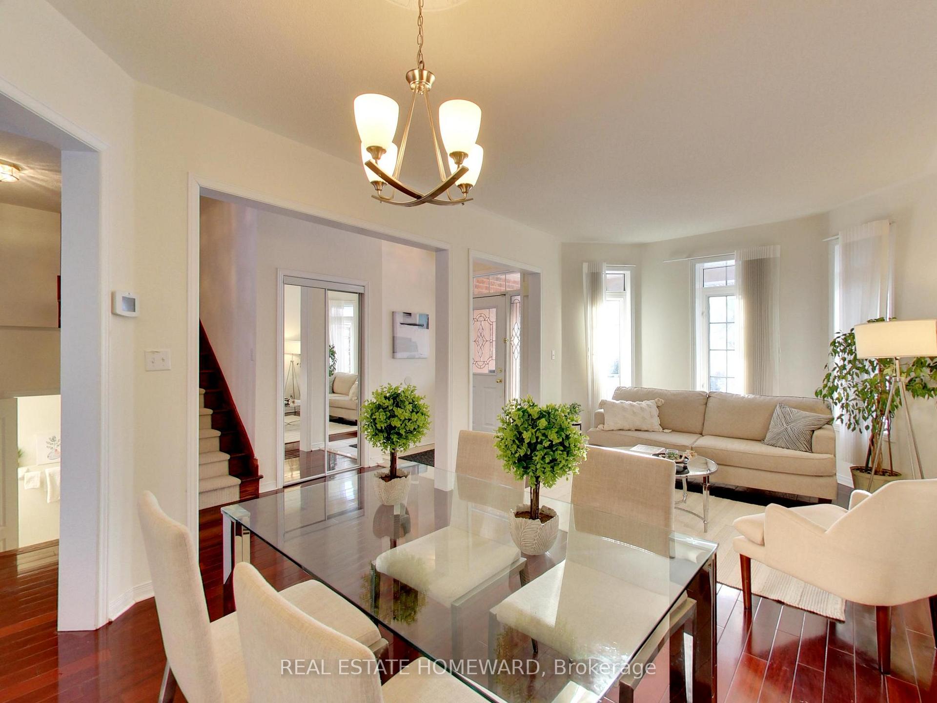 Photo 6 of 105 Chasser Drive, Markham, Greensborough — HOMEH