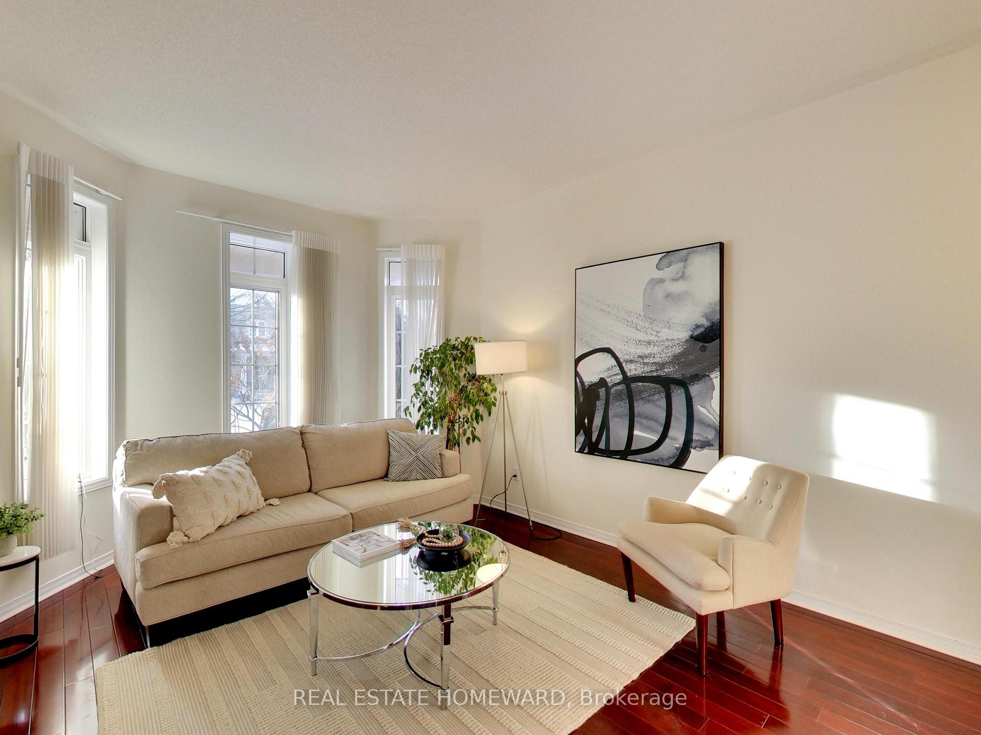 Photo 7 of 105 Chasser Drive, Markham, Greensborough — HOMEH