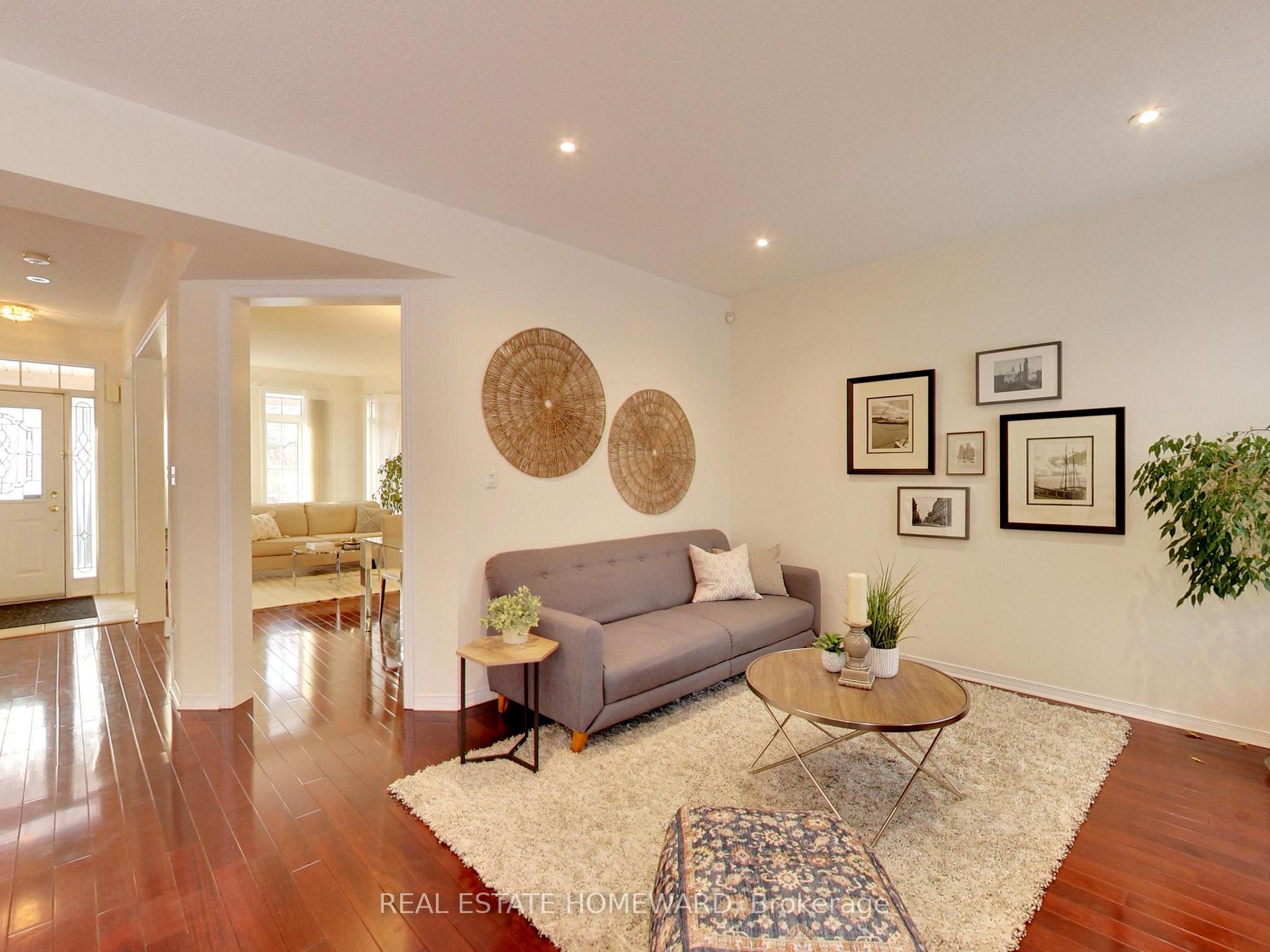 Photo 12 of 105 Chasser Drive, Markham, Greensborough — HOMEH