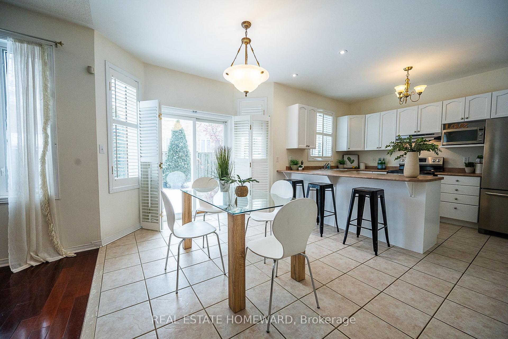 Photo 14 of 105 Chasser Drive, Markham, Greensborough — HOMEH