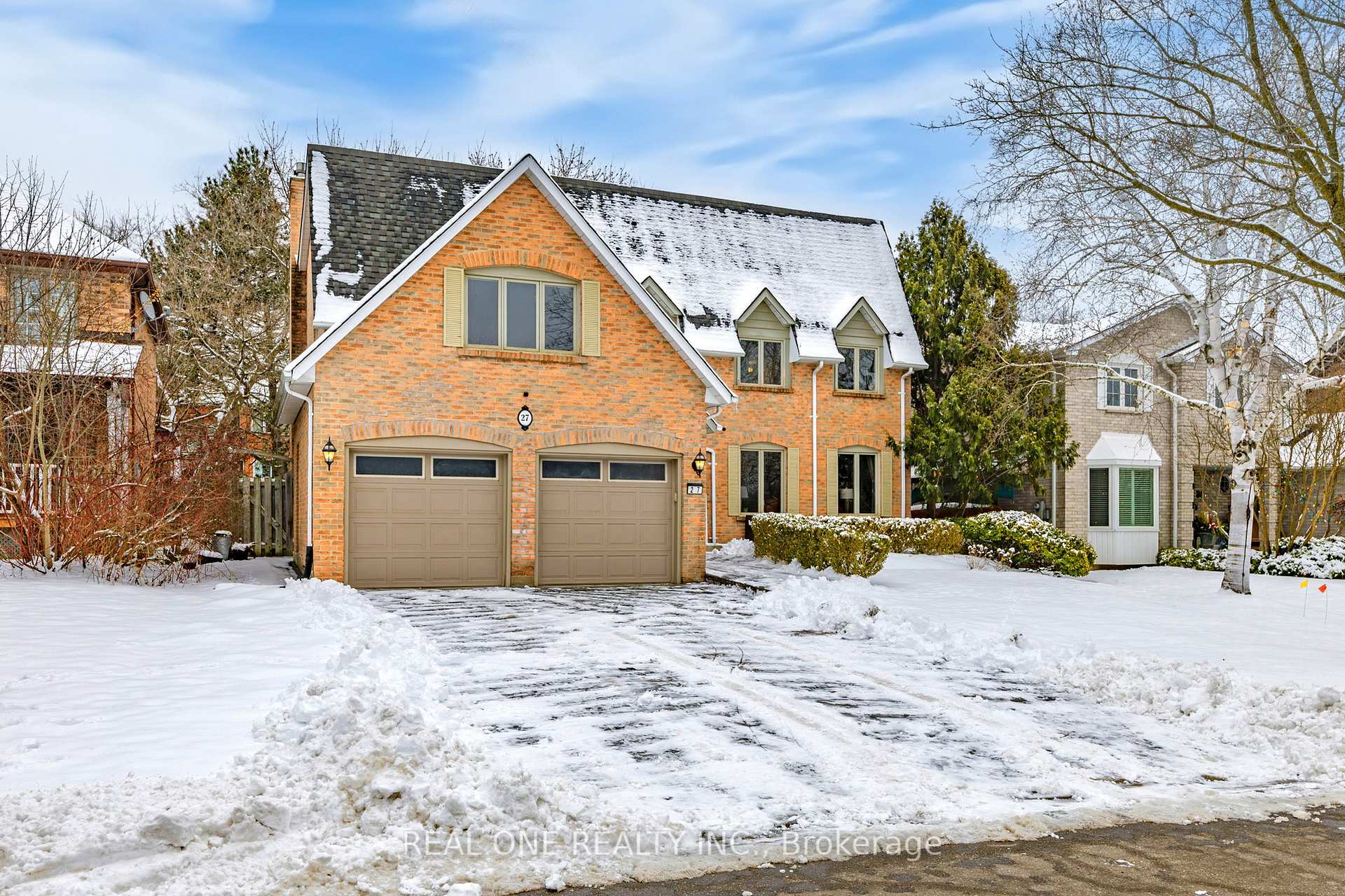 Photo 1 of 27 Aitken Circle, Markham, Unionville — HOMEH