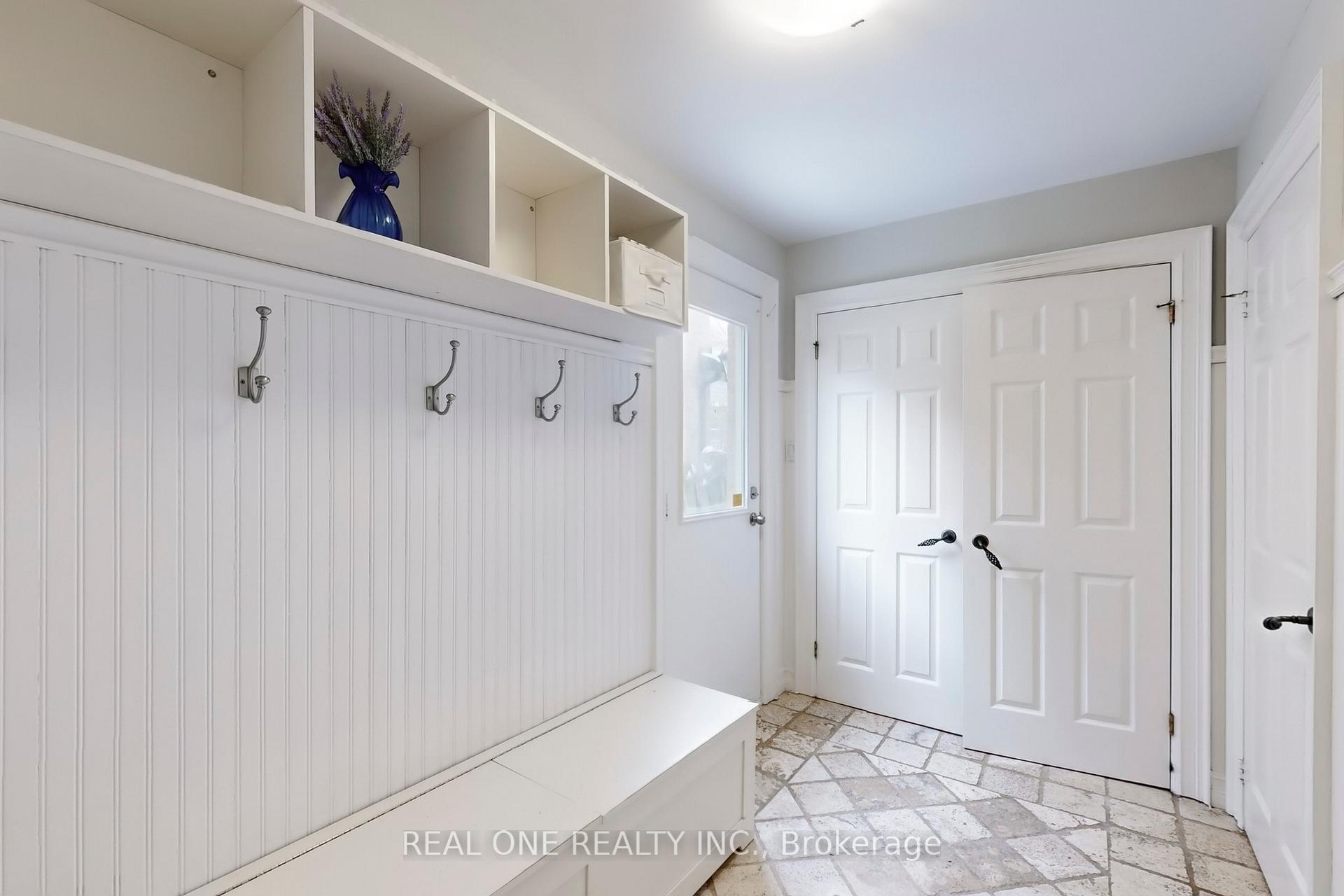 Photo 16 of 27 Aitken Circle, Markham, Unionville — HOMEH