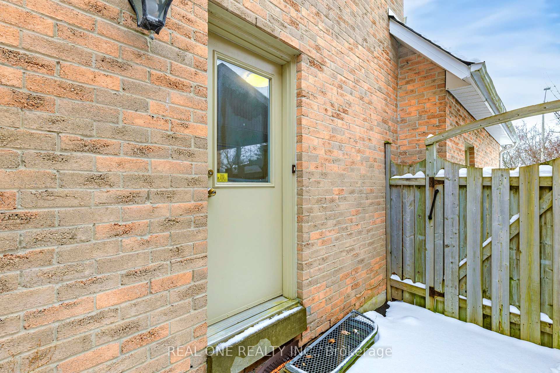 Photo 38 of 27 Aitken Circle, Markham, Unionville — HOMEH