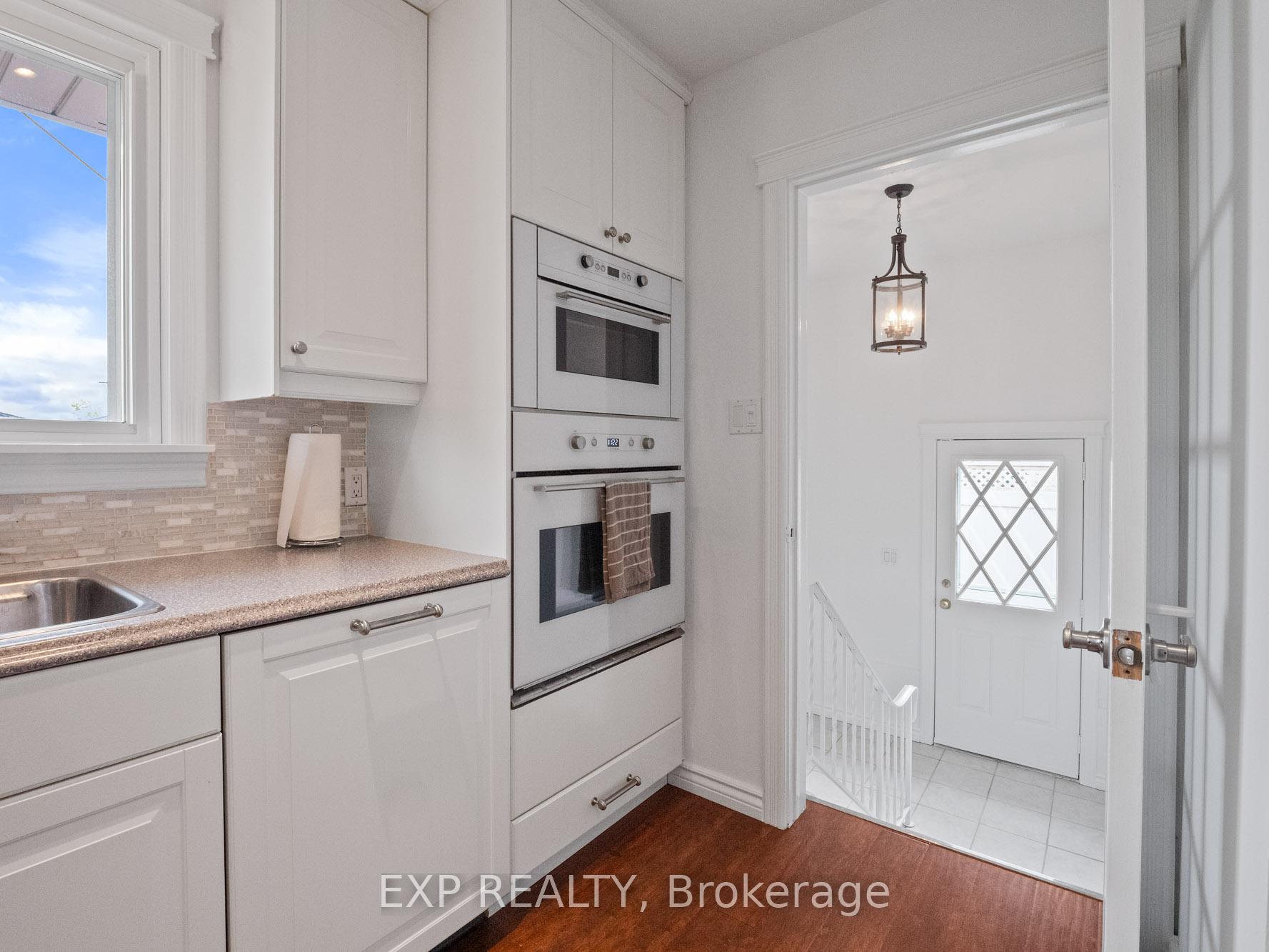 Photo 38 of 653 Lincoln Street, Welland, Lincoln/Crowland — HOMEH