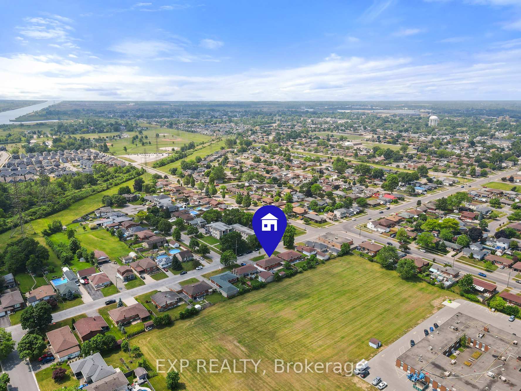 Photo 59 of 653 Lincoln Street, Welland, Lincoln/Crowland — HOMEH