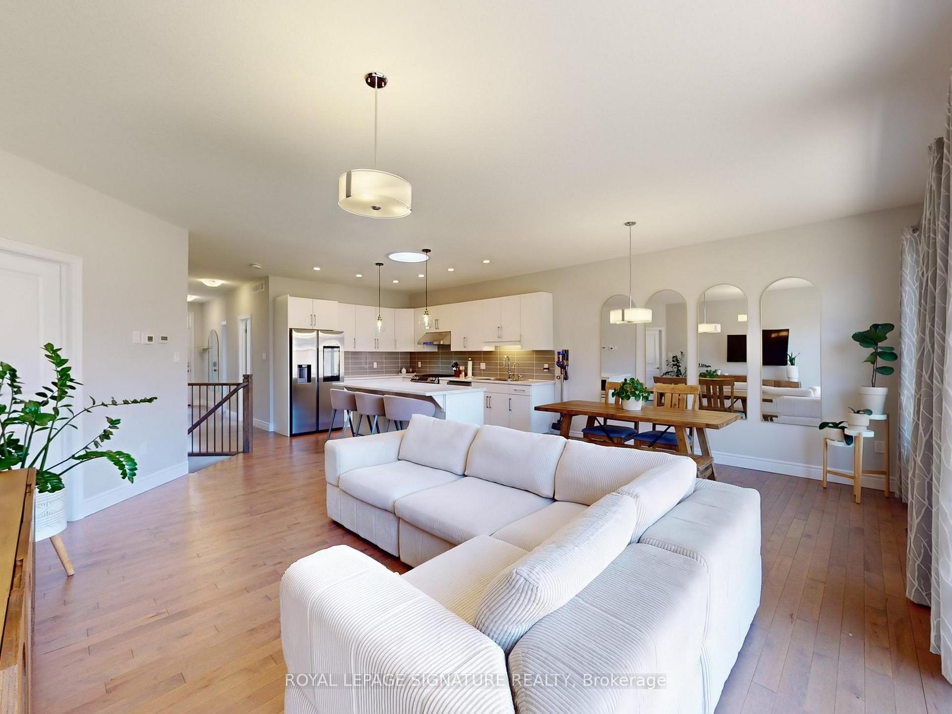 Photo 7 of 107 Tristan Crescent, Woolwich — HOMEH