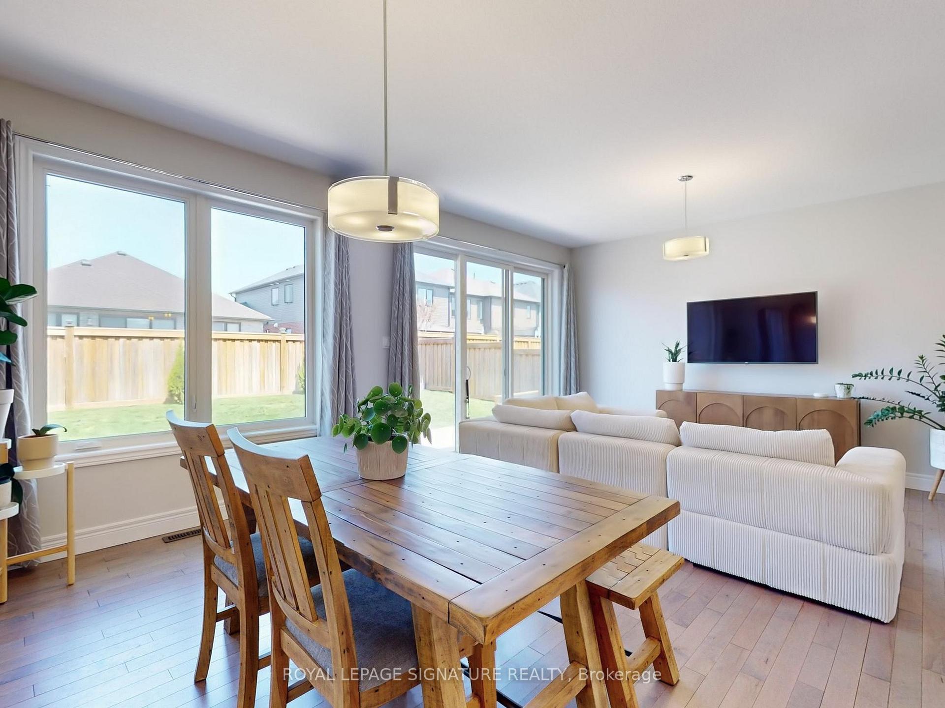 Photo 10 of 107 Tristan Crescent, Woolwich — HOMEH