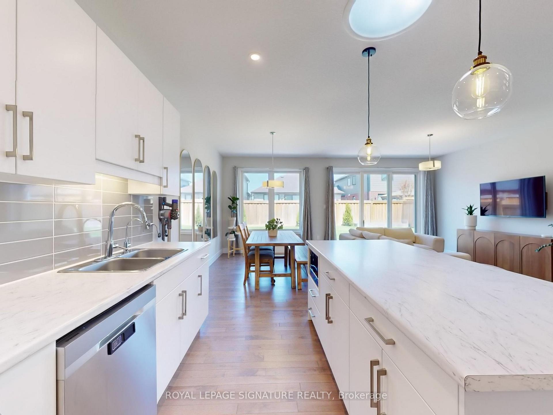 Photo 16 of 107 Tristan Crescent, Woolwich — HOMEH